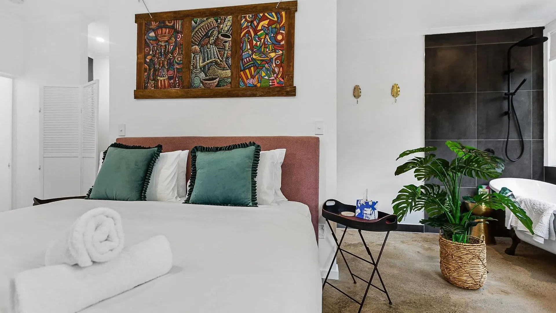 Hideout Machans -Pool Bbq Beach And Pet Friendly Machans Beach 0*,  Australia