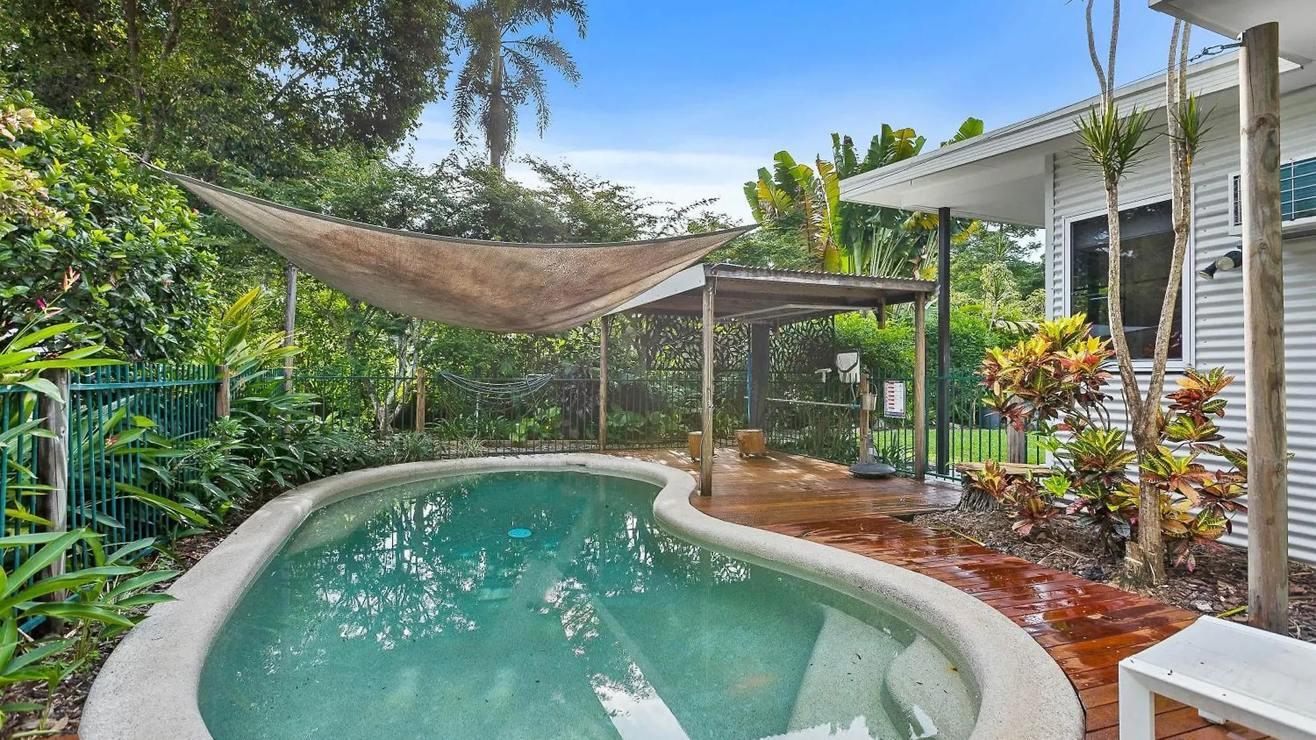 Hideout Machans -Pool Bbq Beach And Pet Friendly Machans Beach